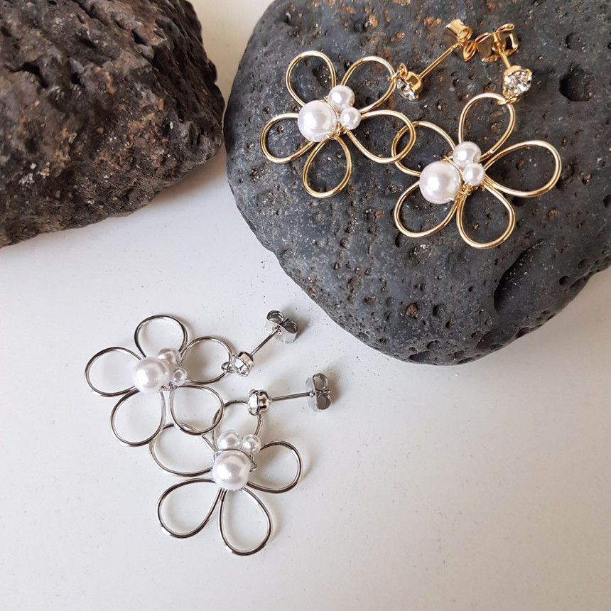<b><p>Ant Flower line Pearl Drop Ergs smy pit Unique</p></b><b><p>アンセン フラワーライン 真珠 ドロップイヤリング フリフリピット ユニークな感性ムード</p></b><br /><br /><p align='center'>