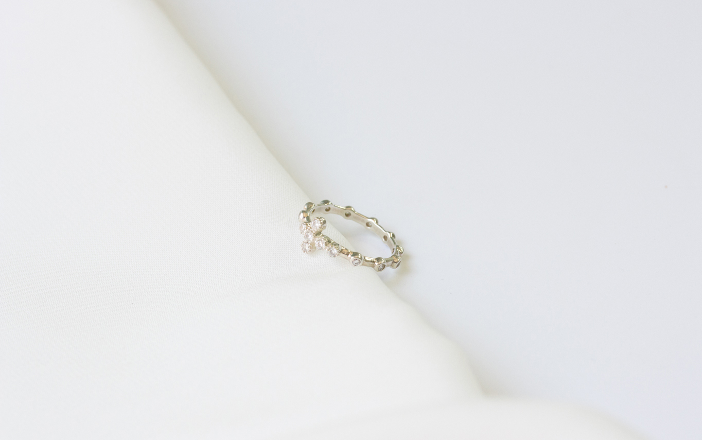 <b><p>Bold The Cross Rary ring silver925 3cor Cathic</p></b><b><p>ボールド クロス はロザリオリング シルバー925 3色 カトリック 物 大聖堂</p></b><br /><br /><p align='center'>