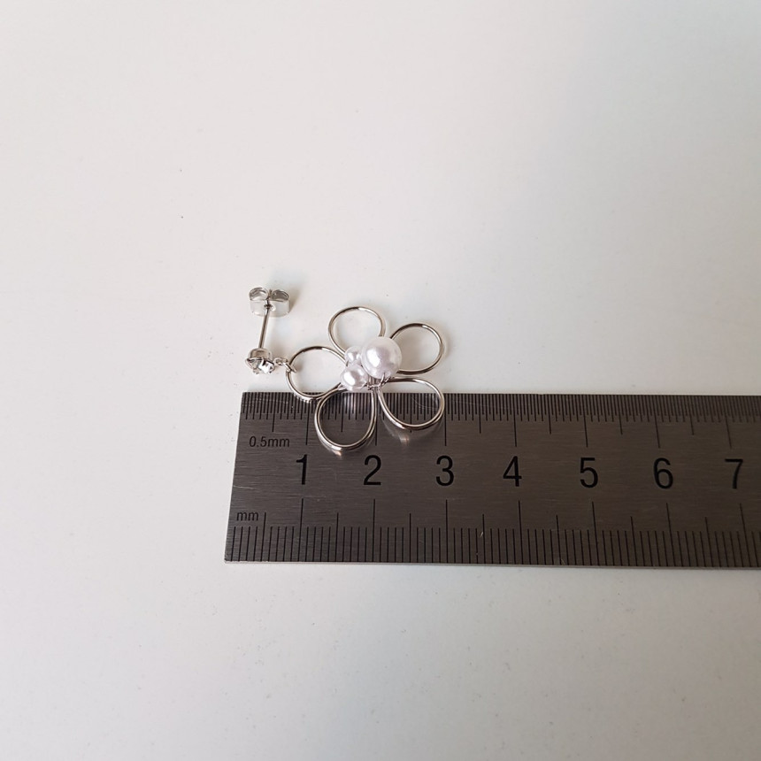 <b><p>Ant Flower line Pearl Drop Ergs smy pit Unique</p></b><b><p>アンセン フラワーライン 真珠 ドロップイヤリング フリフリピット ユニークな感性ムード</p></b><br /><br /><p align='center'>