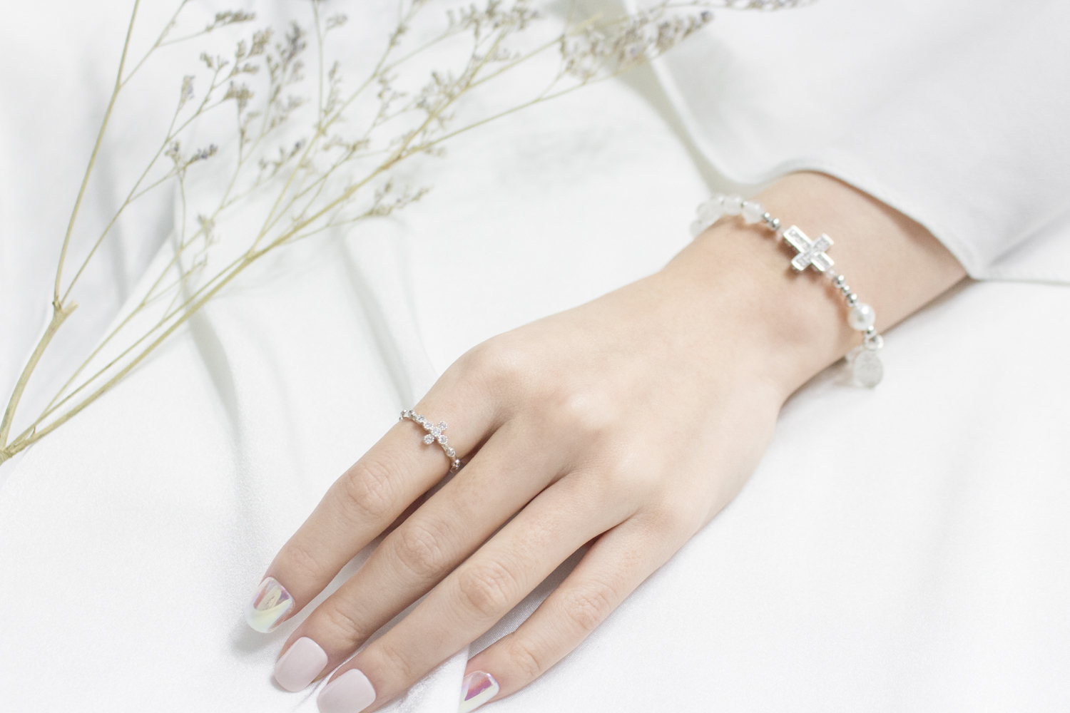 <b><p>Bold The Cross Rary ring silver925 3cor Cathic</p></b><b><p>ボールド クロス はロザリオリング シルバー925 3色 カトリック 物 大聖堂</p></b><br /><br /><p align='center'>