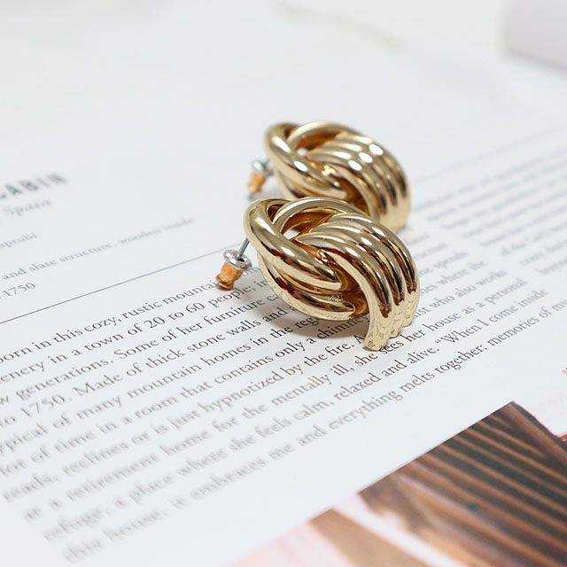 <b><p>1+1 vintage Bold Drop Earrgs 18 species Aique</p></b><b><p>+ ヴィンテージ ボールド ドロップイヤリング 18種 アィーク サル ミニマル</p></b><br /><br /><p align='center'>