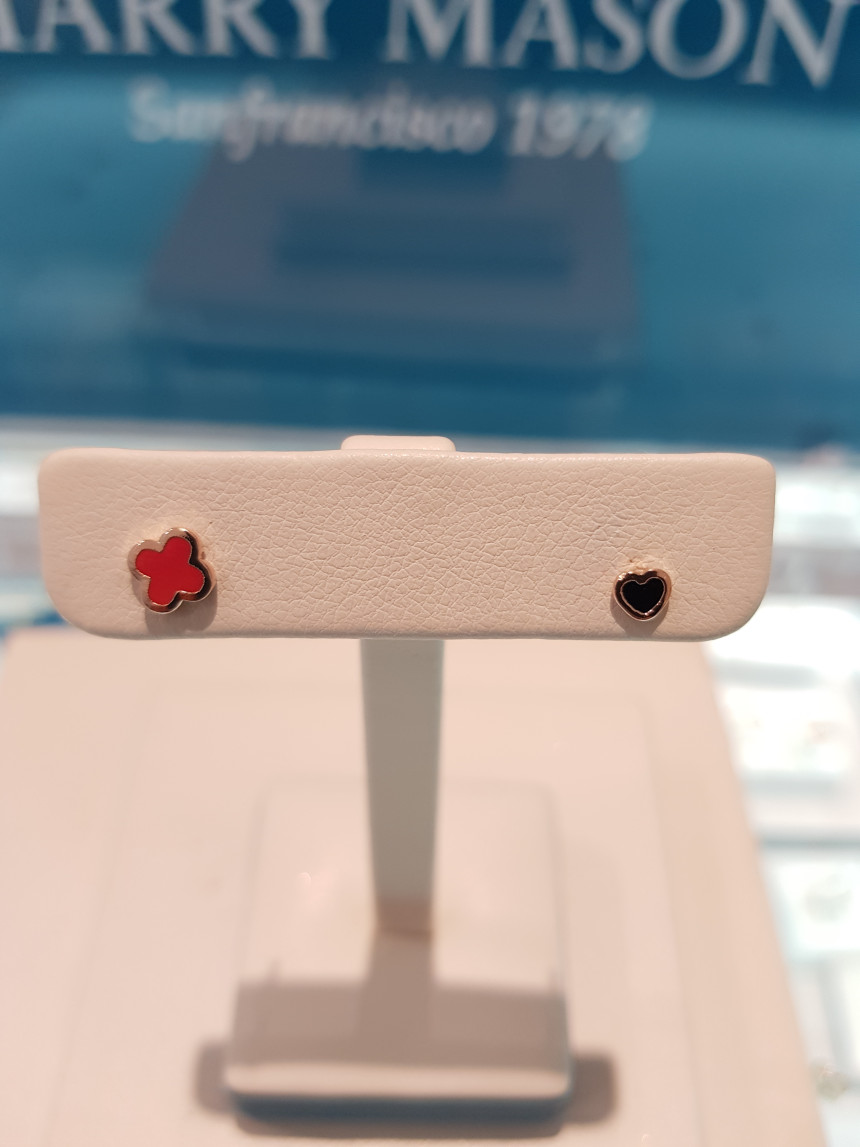 <b><p>Harry Mason Crova Red eings HMTPE-001RG A</p></b><b><p>ハリー・メイソン クローバー レッドイヤリング HMTPE-001RG 可愛らしいコーディネート</p></b><br /><br /><p align='center'>