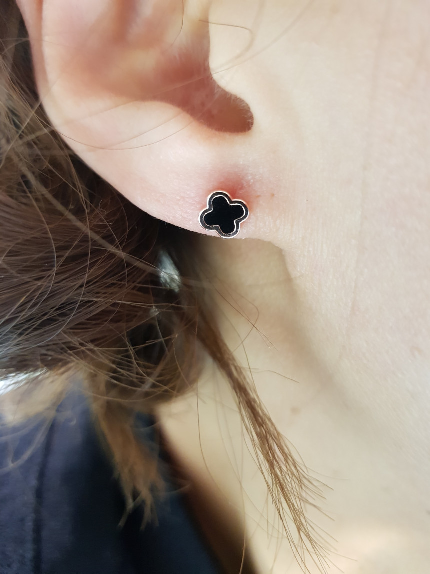 <b><p>Harry Mason Crova Black Eings HMTPE-002RG</p></b><b><p>ハリー・メイソン クローバー ブラックピアス HMTPE-002RG サンコム若々しく</p></b><br /><br /><p align='center'>