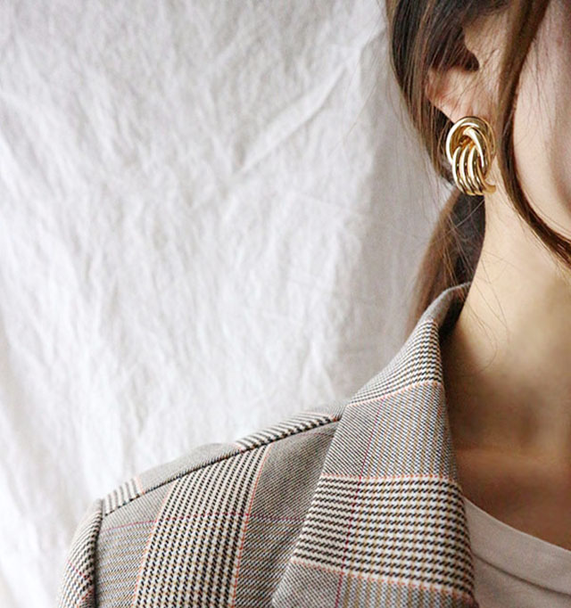 <b><p>1+1 vintage Bold Drop Earrgs 18 species Aique</p></b><b><p>+ ヴィンテージ ボールド ドロップイヤリング 18種 アィーク サル ミニマル</p></b><br /><br /><p align='center'>