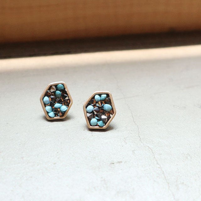 <b><p>1+1 vintage Bold Drop Earrgs 18 species Aique</p></b><b><p>+ ヴィンテージ ボールド ドロップイヤリング 18種 アィーク サル ミニマル</p></b><br /><br /><p align='center'>