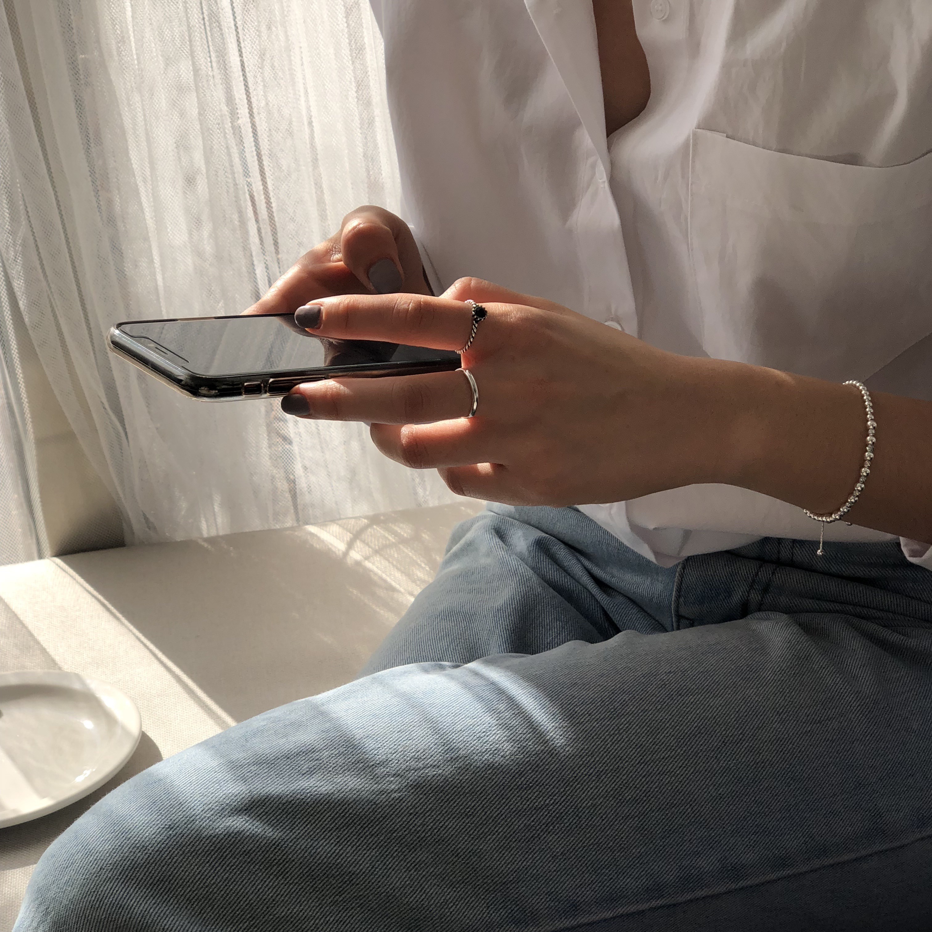 <b><p>Nita Silver 925 onyx ste ring The antiquy</p></b><b><p>モニター シルバー925 オニキス 原石 リング アンティークは 20代の女性 油絵</p></b><br /><br /><p align='center'>