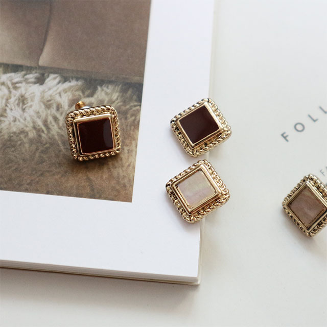 <b><p>1+1 vintage Bold Drop Earrgs 18 species Aique</p></b><b><p>+ ヴィンテージ ボールド ドロップイヤリング 18種 アィーク サル ミニマル</p></b><br /><br /><p align='center'>