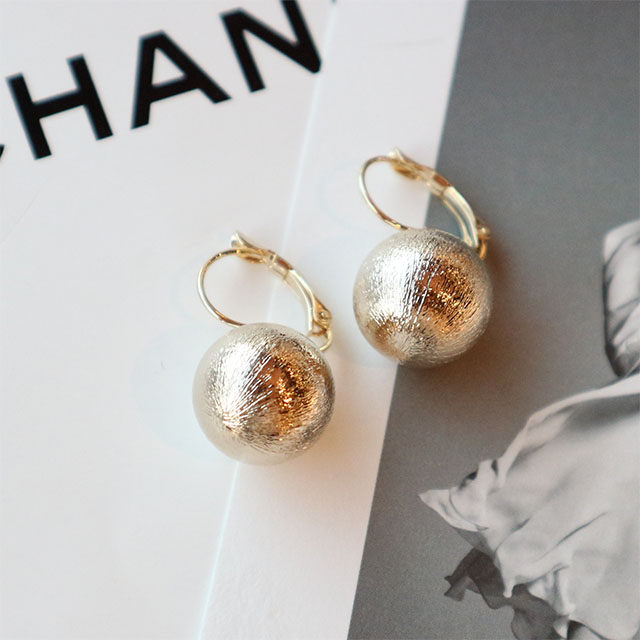 <b><p>1+1 vintage Bold Drop Earrgs 18 species Aique</p></b><b><p>+ ヴィンテージ ボールド ドロップイヤリング 18種 アィーク サル ミニマル</p></b><br /><br /><p align='center'>