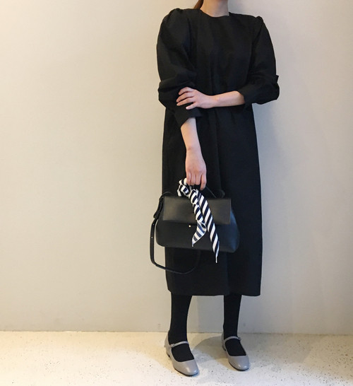 <b><p>Simple 2way Square Shoulder Bag 3color Two</p></b><b><p>シンプル2wayスクエアショルダーバッグ3colorツーウェイバック女性トートバッグハンドバッグミニ</p></b><br /><br /><p align='center'>