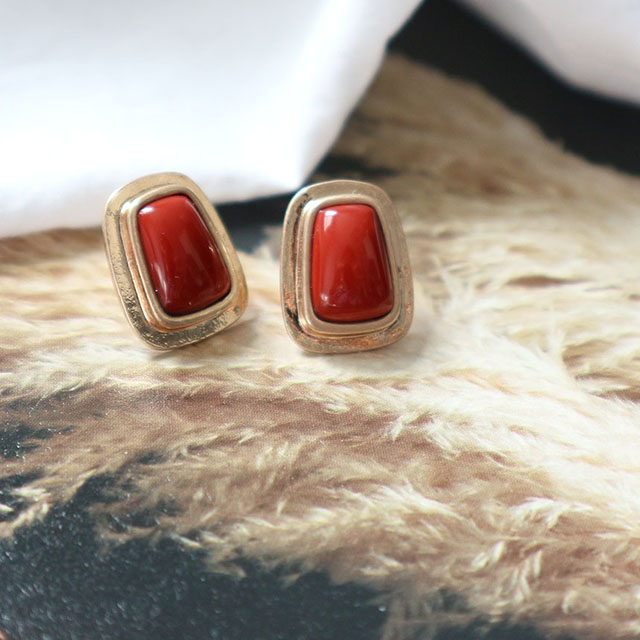 <b><p>1+1 vintage Bold Drop Earrgs 18 species Aique</p></b><b><p>+ ヴィンテージ ボールド ドロップイヤリング 18種 アィーク サル ミニマル</p></b><br /><br /><p align='center'>