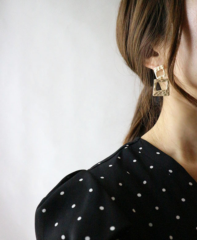 <b><p>1+1 vintage Bold Drop Earrgs 18 species Aique</p></b><b><p>+ ヴィンテージ ボールド ドロップイヤリング 18種 アィーク サル ミニマル</p></b><br /><br /><p align='center'>