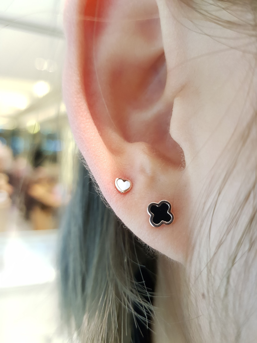 <b><p>Harry Mason Crova Black Eings HMTPE-002RG</p></b><b><p>ハリー・メイソン クローバー ブラックピアス HMTPE-002RG サンコム若々しく</p></b><br /><br /><p align='center'>