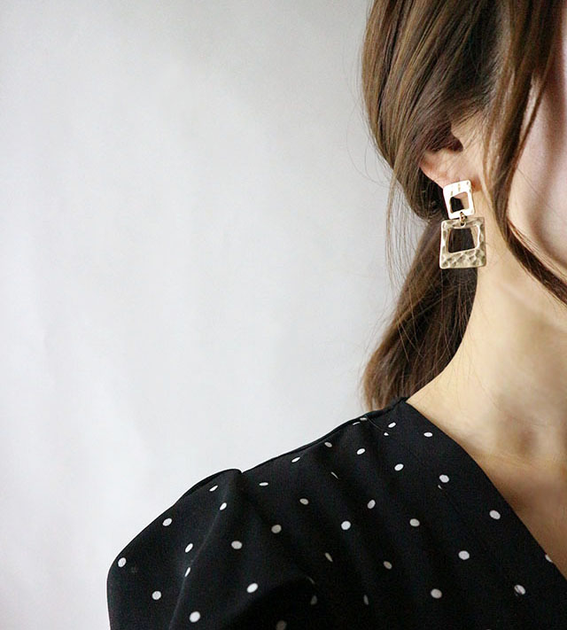 <b><p>1+1 vintage Bold Drop Earrgs 18 species Aique</p></b><b><p>+ ヴィンテージ ボールド ドロップイヤリング 18種 アィーク サル ミニマル</p></b><br /><br /><p align='center'>