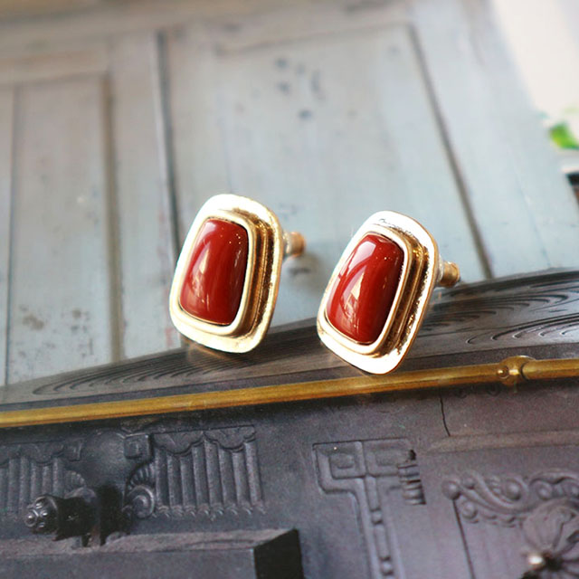 <b><p>1+1 vintage Bold Drop Earrgs 18 species Aique</p></b><b><p>+ ヴィンテージ ボールド ドロップイヤリング 18種 アィーク サル ミニマル</p></b><br /><br /><p align='center'>