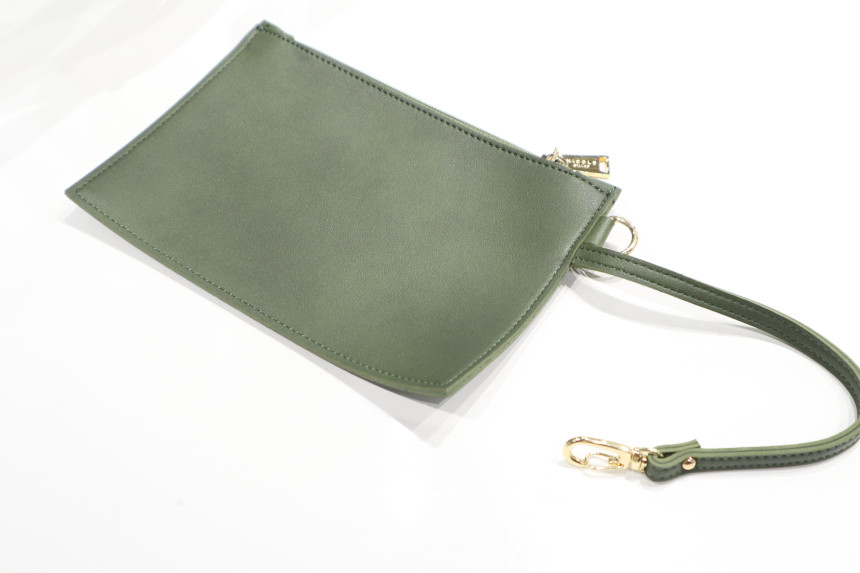 <b><p>Nomi Miller Should Bag FGN8500 Gangnam Day</p></b><b><p>ニコルミラーショルダーバッグFGN8500江南店デイリーバック20代の女性のバッグ</p></b><br /><br /><p align='center'>