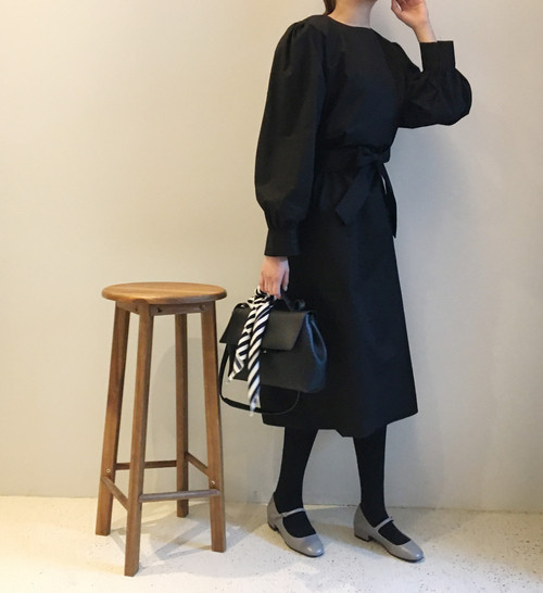 <b><p>Simple 2way Square Shoulder Bag 3color Two</p></b><b><p>シンプル2wayスクエアショルダーバッグ3colorツーウェイバック女性トートバッグハンドバッグミニ</p></b><br /><br /><p align='center'>