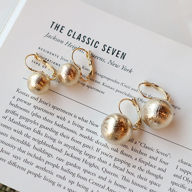 <b><p>1+1 vintage Bold Drop Earrgs 18 species Aique</p></b><b><p>+ ヴィンテージ ボールド ドロップイヤリング 18種 アィーク サル ミニマル</p></b><br /><br /><p align='center'>