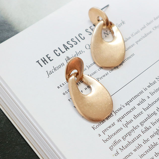 <b><p>1+1 vintage Bold Drop Earrgs 18 species Aique</p></b><b><p>+ ヴィンテージ ボールド ドロップイヤリング 18種 アィーク サル ミニマル</p></b><br /><br /><p align='center'>