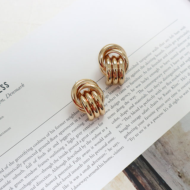 <b><p>1+1 vintage Bold Drop Earrgs 18 species Aique</p></b><b><p>+ ヴィンテージ ボールド ドロップイヤリング 18種 アィーク サル ミニマル</p></b><br /><br /><p align='center'>