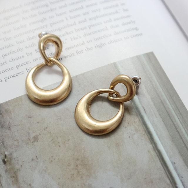 <b><p>1+1 vintage Bold Drop Earrgs 18 species Aique</p></b><b><p>+ ヴィンテージ ボールド ドロップイヤリング 18種 アィーク サル ミニマル</p></b><br /><br /><p align='center'>