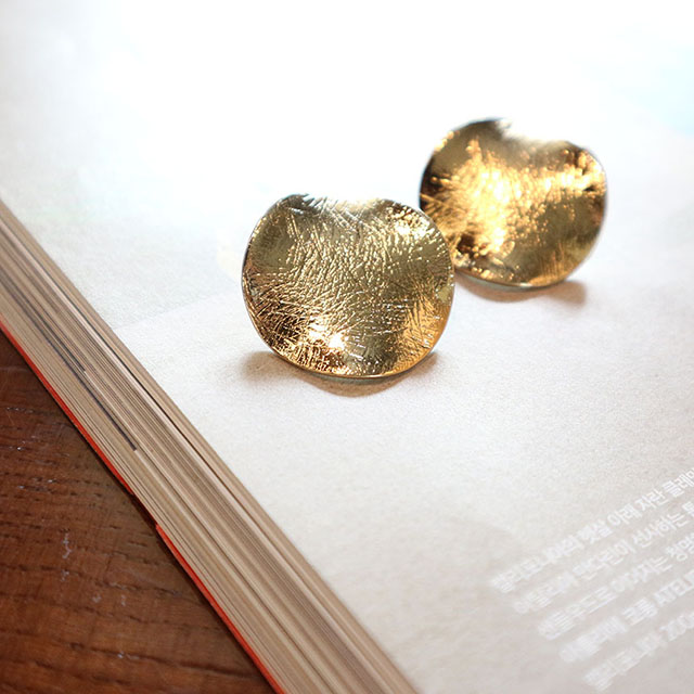 <b><p>1+1 vintage Bold Drop Earrgs 18 species Aique</p></b><b><p>+ ヴィンテージ ボールド ドロップイヤリング 18種 アィーク サル ミニマル</p></b><br /><br /><p align='center'>