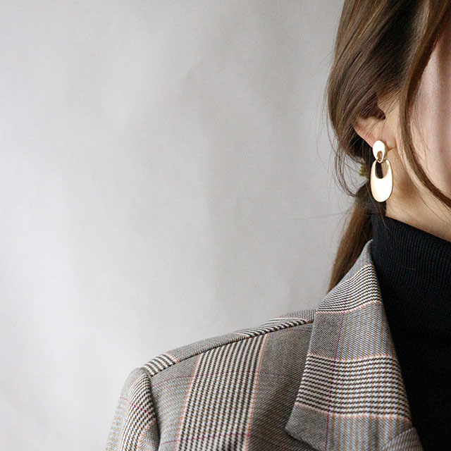 <b><p>1+1 vintage Bold Drop Earrgs 18 species Aique</p></b><b><p>+ ヴィンテージ ボールド ドロップイヤリング 18種 アィーク サル ミニマル</p></b><br /><br /><p align='center'>
