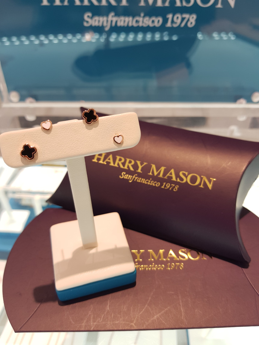 <b><p>Harry Mason Crova Black Eings HMTPE-002RG</p></b><b><p>ハリー・メイソン クローバー ブラックピアス HMTPE-002RG サンコム若々しく</p></b><br /><br /><p align='center'>