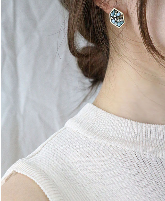 <b><p>1+1 vintage Bold Drop Earrgs 18 species Aique</p></b><b><p>+ ヴィンテージ ボールド ドロップイヤリング 18種 アィーク サル ミニマル</p></b><br /><br /><p align='center'>