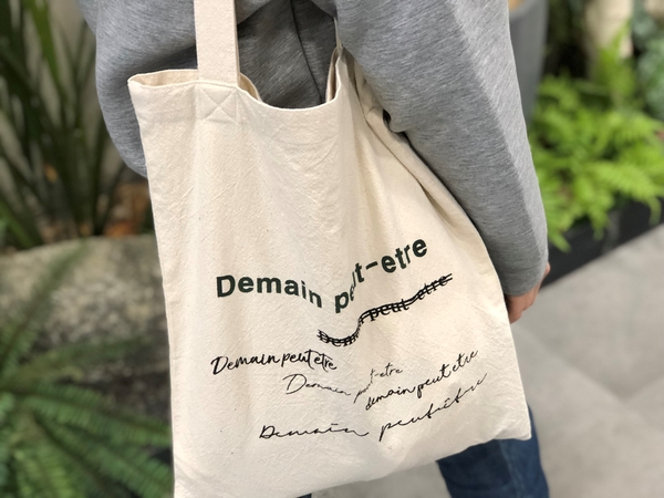 <b><p>Self-made lettering Eco-back ceased sp Hand</p></b><b><p>自主制作レタリングエコバッグ・デ・マンベク春バッグハンドメイド商品カジュアルな20代の女性</p></b><br /><br /><p align='center'>