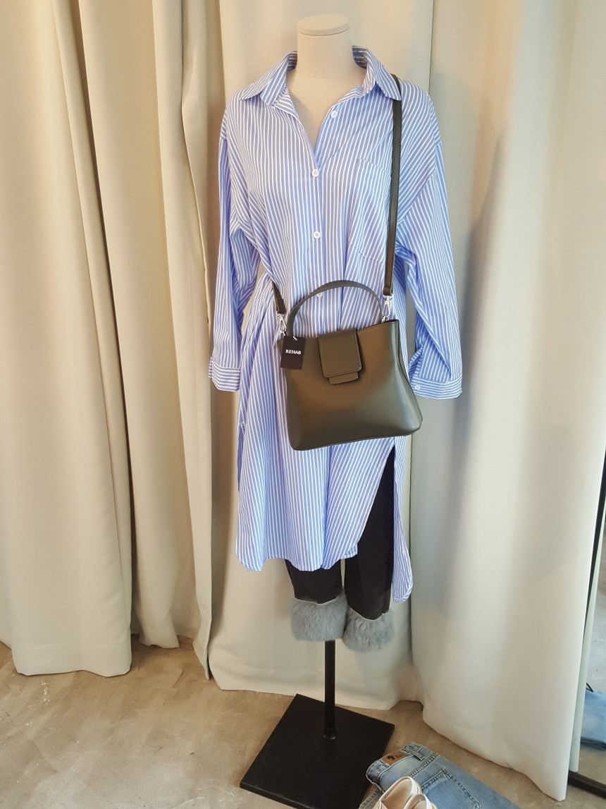 <b><p>Lois back</p></b><b><p>ロイスバック</p></b><br /><br /><p align='center'>