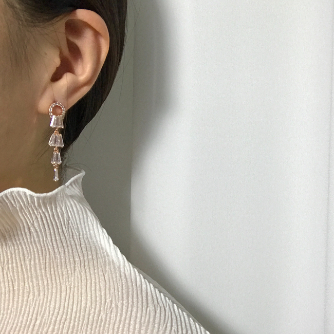 <b><p>spring body Rose Gold Lo Drop ear 12 ecies</p></b><b><p>春 個人 ローズゴールド ロング ドロップ イヤリ 12種 ウンチム 女性らしい</p></b><br /><br /><p align='center'>