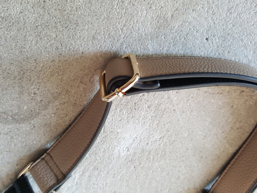 <b><p>Avril bucket bag</p></b><b><p>アヴリルバケットバック</p></b><br /><br /><p align='center'>