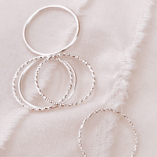 <b><p>silver 925 Laying cutt Thread Ten fs fridship</p></b><b><p>シルバー 925 重ね着リング カッティ 十本の指 友情 は</p></b><br /><br /><p align='center'>