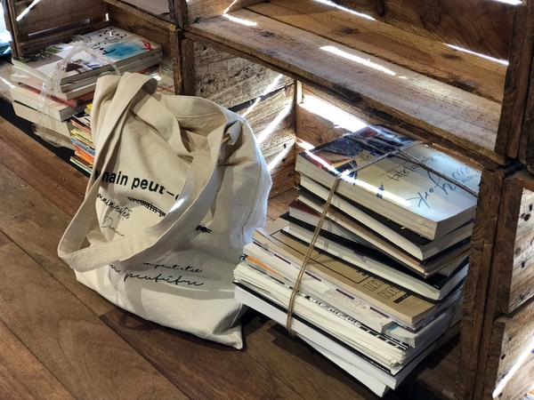 <b><p>Self-made lettering Eco-back ceased sp Hand</p></b><b><p>自主制作レタリングエコバッグ・デ・マンベク春バッグハンドメイド商品カジュアルな20代の女性</p></b><br /><br /><p align='center'>