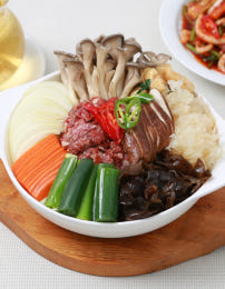 약선 소불고기 버섯 전골