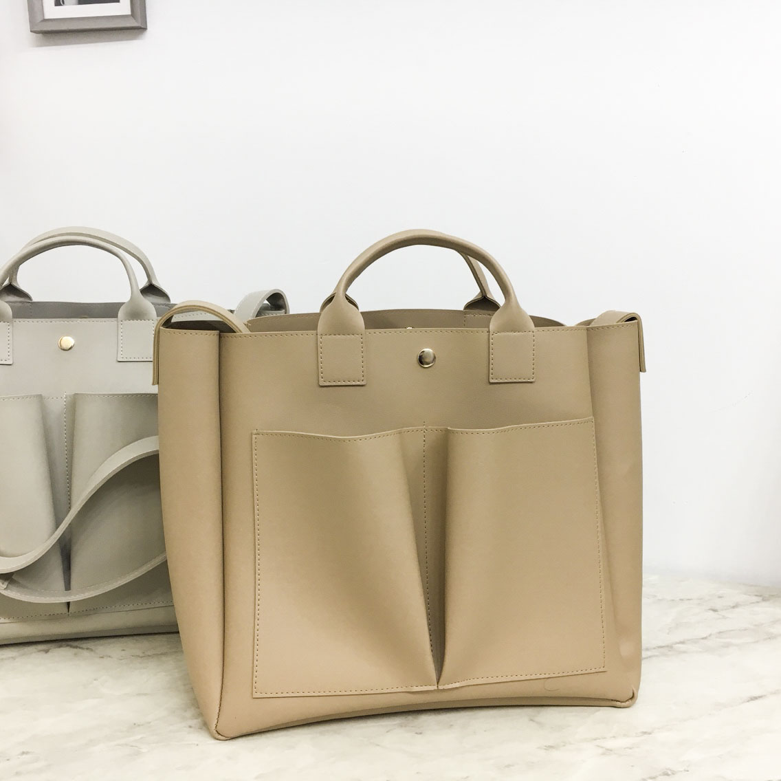 <b><p>Spring Color Daily Leather Tumbl Bag</p></b><b><p>春カラーデイリーレザータンブラーバック</p></b><br /><br /><p align='center'>