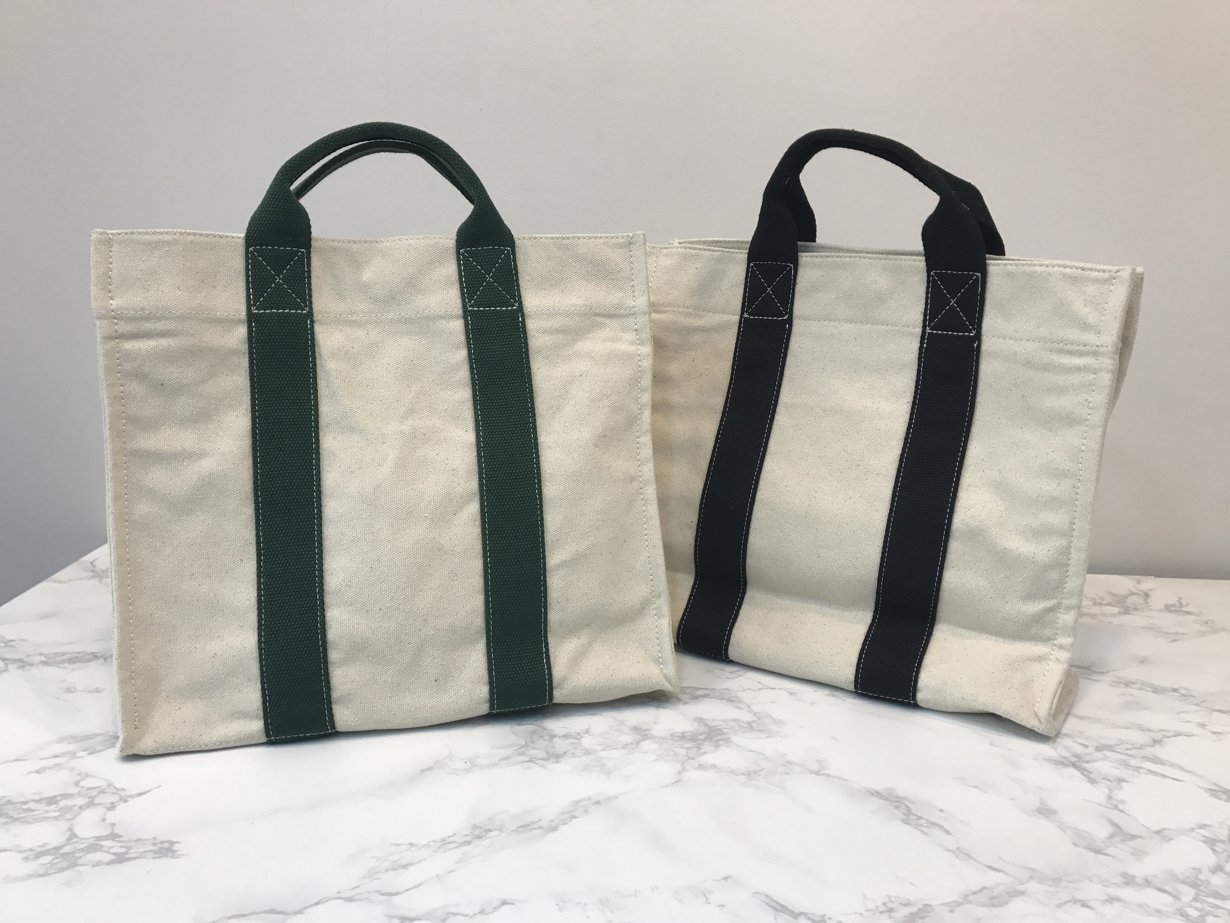 <b><p>Colors nvee Shoulder Bag 4c Charming Style</p></b><b><p>配色コンバースショルダーバッグ4color魅力があるスタイルデイリールックアイテムコーディネートしや</p></b><br /><br /><p align='center'>