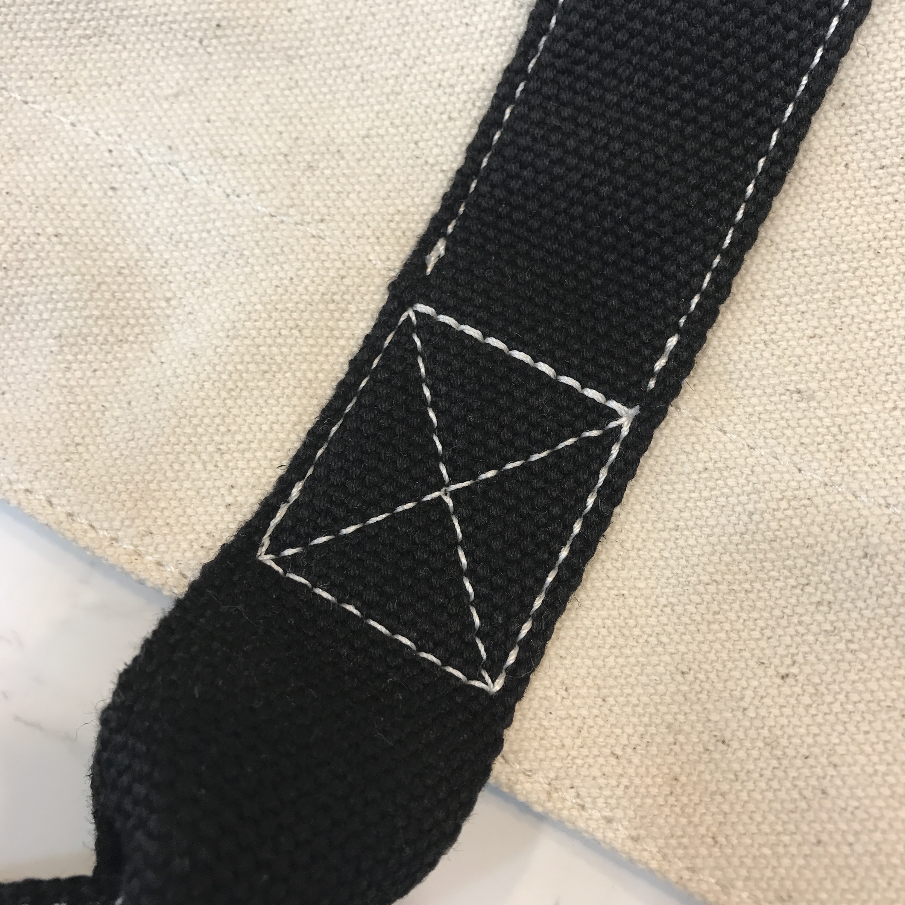 <b><p>Colors nvee Shoulder Bag 4c Charming Style</p></b><b><p>配色コンバースショルダーバッグ4color魅力があるスタイルデイリールックアイテムコーディネートしや</p></b><br /><br /><p align='center'>