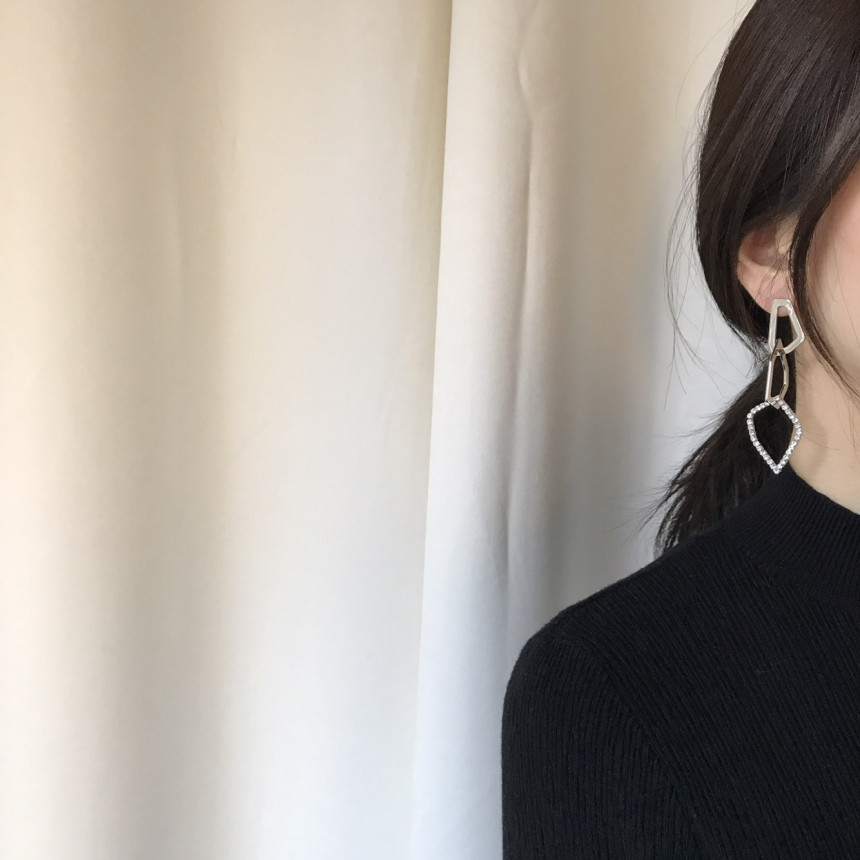 <b><p>Chen Multiple Cubic chain Drop Earrgs</p></b><b><p>チェン 多数 キュービック ーン ドロップイヤリング</p></b><br /><br /><p align='center'>