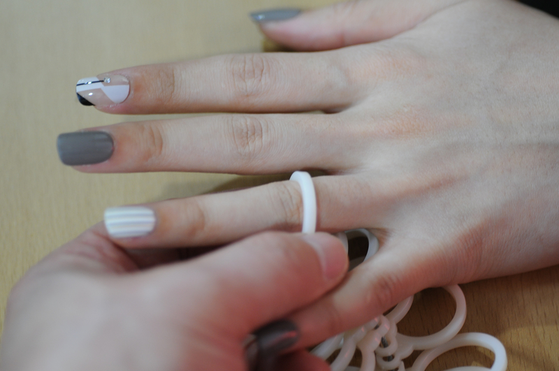 <b><p>Ring size resurgence Lake Ash method Alleic</p></b><b><p>リングサイズ 回復 湖 材 法 アレルギーのない ポリエチレン ゲージ 測定器 カップル</p></b><br /><br /><p align='center'>