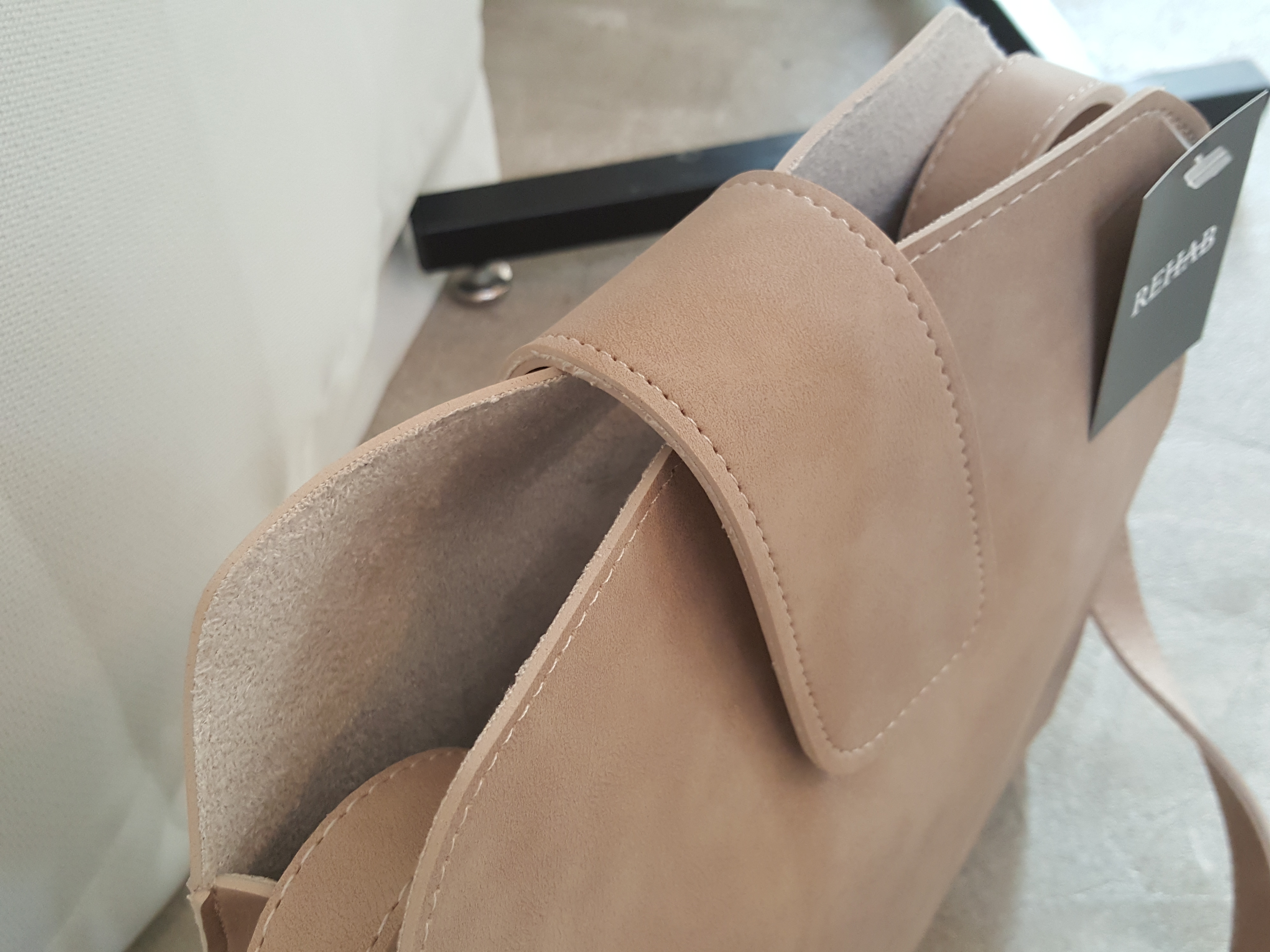 <b><p>Tria bag</p></b><b><p>トリアバック</p></b><br /><br /><p align='center'>