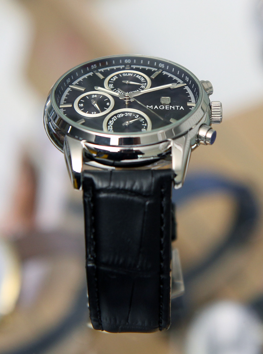 <b><p>MAGENTA male Leather wch 111.05.BK.LT Classic</p></b><b><p>マゼンタ 男性 レザー腕時計 111.05.BK.LT クラシックコーディネート</p></b><br /><br /><p align='center'>