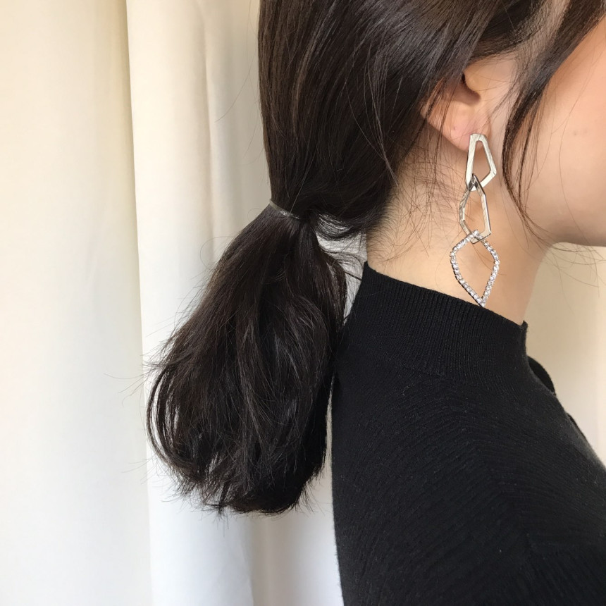 <b><p>Chen Multiple Cubic chain Drop Earrgs</p></b><b><p>チェン 多数 キュービック ーン ドロップイヤリング</p></b><br /><br /><p align='center'>