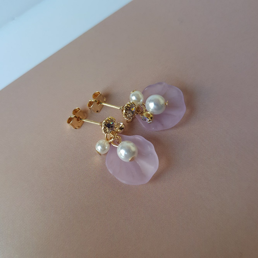 <b><p>Mingling no.1 petal HOMAIKA Pearl Drop Ers</p></b><b><p>ミンミン 第1 花びら ホマイカ 真珠 ドロップイヤリング 3色 説得力の 魅あるスタイル</p></b><br /><br /><p align='center'>