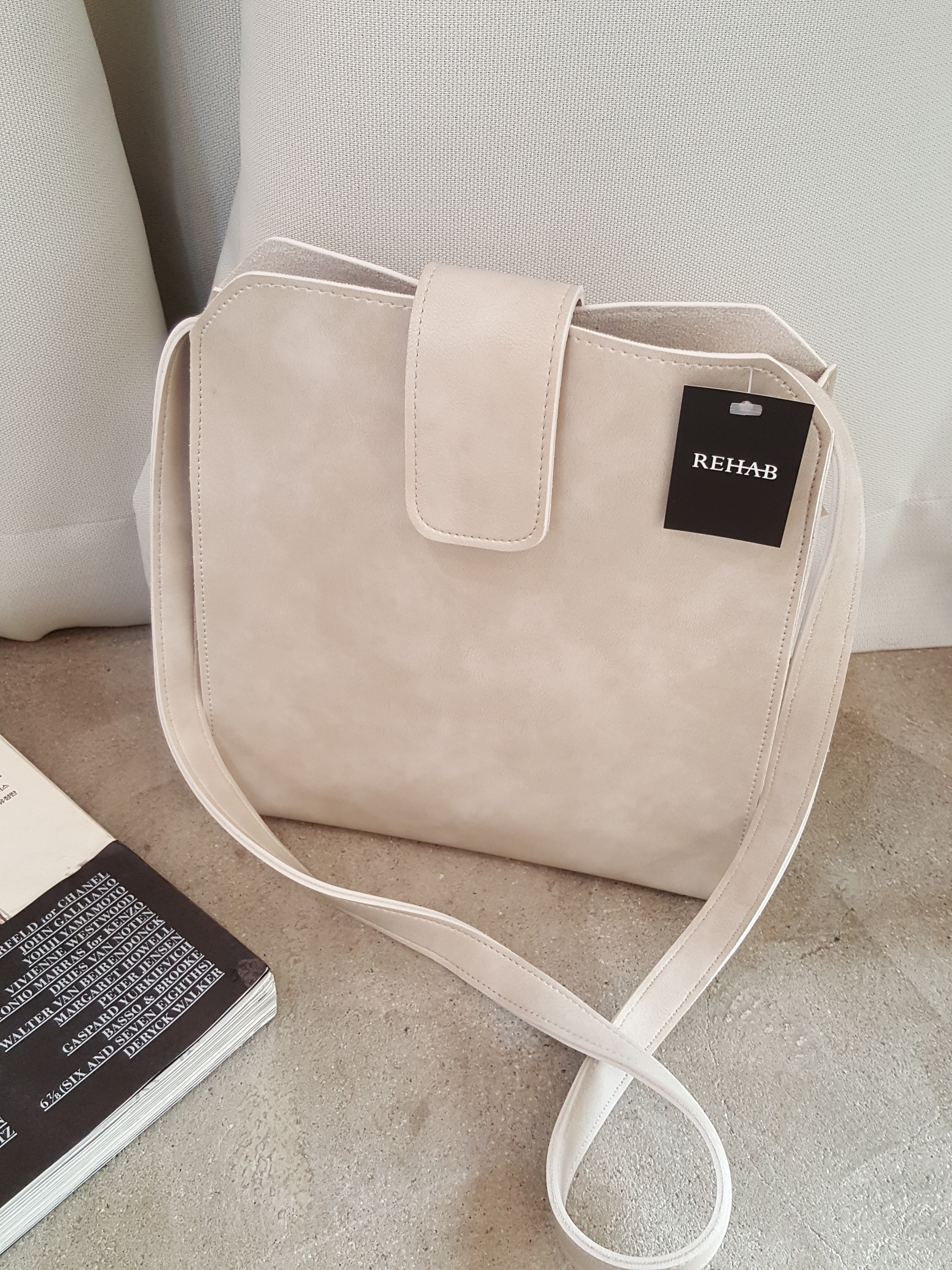 <b><p>Tria bag</p></b><b><p>トリアバック</p></b><br /><br /><p align='center'>