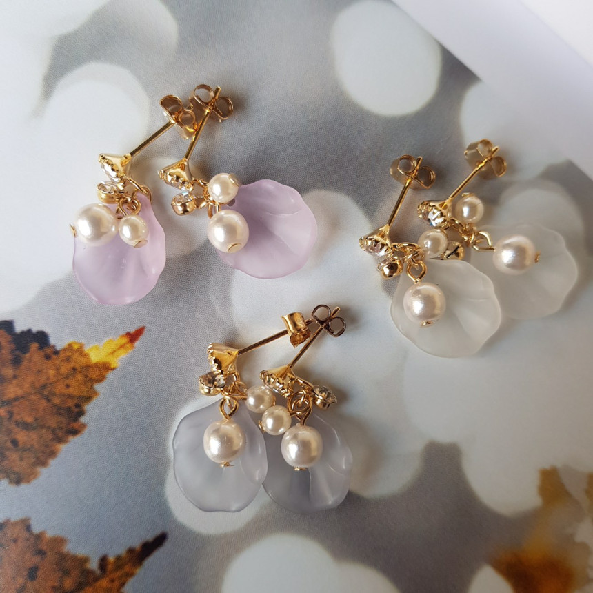 <b><p>Mingling no.1 petal HOMAIKA Pearl Drop Ers</p></b><b><p>ミンミン 第1 花びら ホマイカ 真珠 ドロップイヤリング 3色 説得力の 魅あるスタイル</p></b><br /><br /><p align='center'>