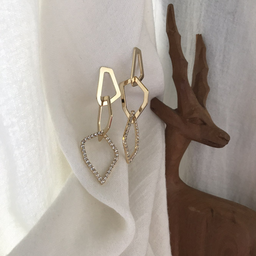 <b><p>Chen Multiple Cubic chain Drop Earrgs</p></b><b><p>チェン 多数 キュービック ーン ドロップイヤリング</p></b><br /><br /><p align='center'>