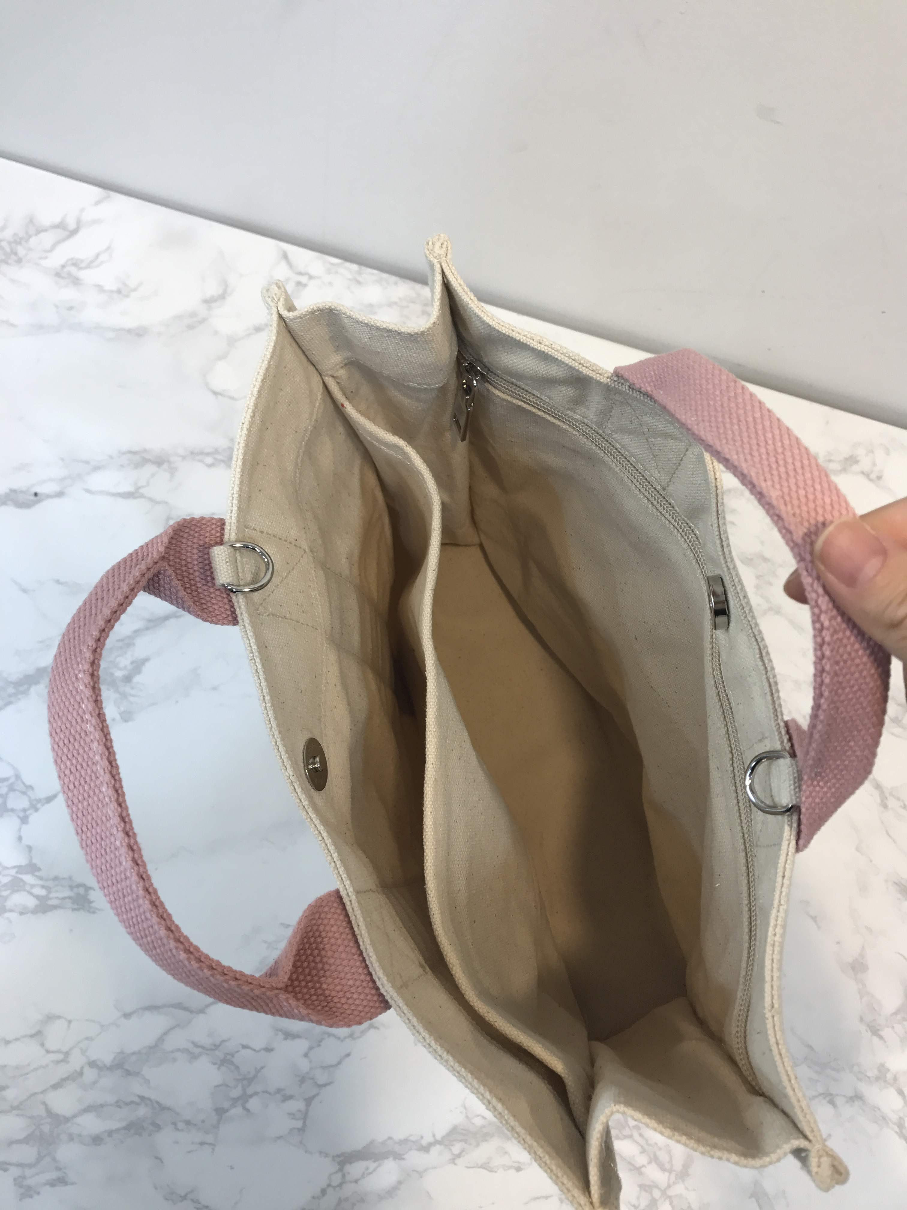 <b><p>Colors nvee Shoulder Bag 4c Charming Style</p></b><b><p>配色コンバースショルダーバッグ4color魅力があるスタイルデイリールックアイテムコーディネートしや</p></b><br /><br /><p align='center'>