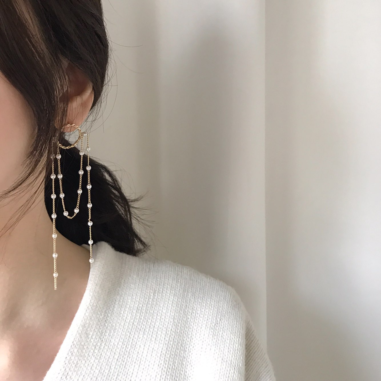 <b><p>Shaolin Unknown Pearl Long Drop Ergs Stand</p></b><b><p>シャーオルリン オンバル 真珠 ロング ドロップイヤグ 説得力の 魅あるスタイル</p></b><br /><br /><p align='center'>