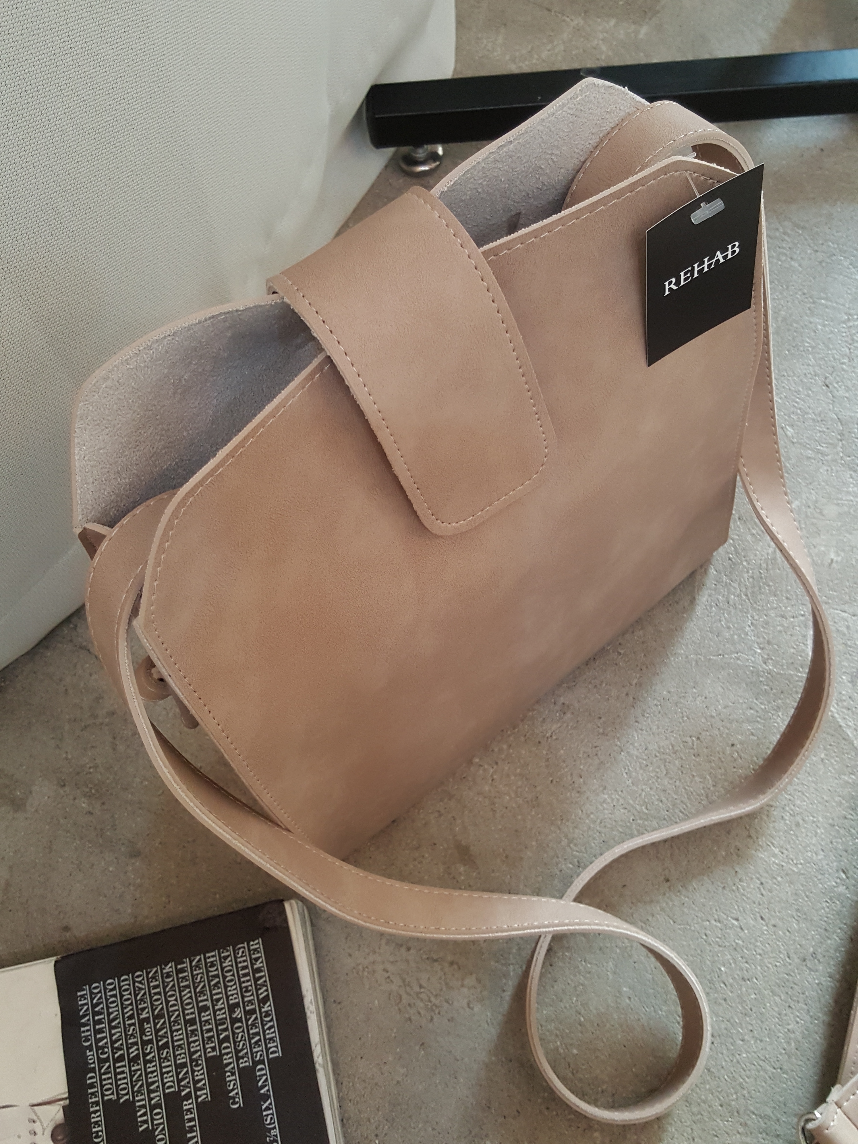 <b><p>Tria bag</p></b><b><p>トリアバック</p></b><br /><br /><p align='center'>